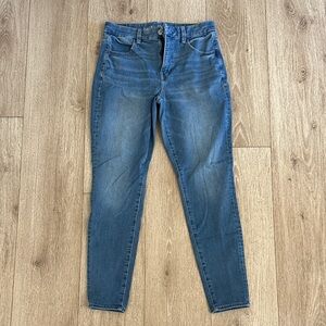 American Eagle Outfitters Women's Classic Blue Skinny Jeans